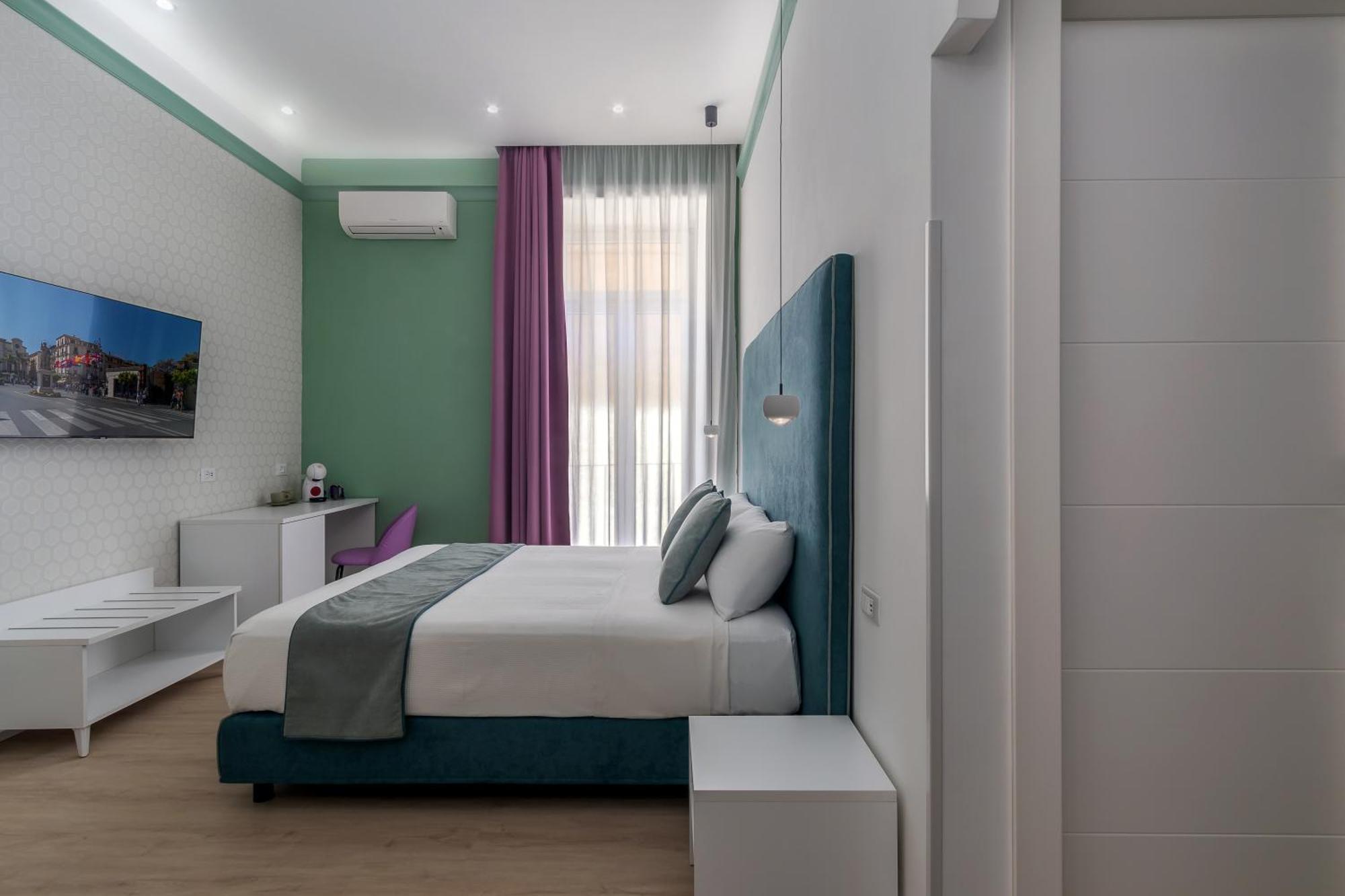 Lovelia: Sorrento Square Lovely Suite Exterior foto